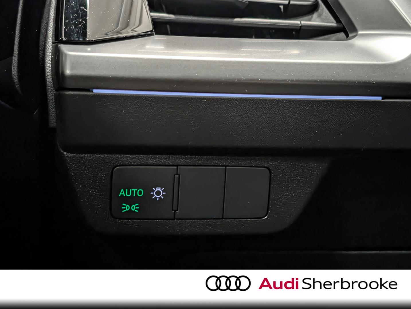 audi Q4 e-tron 2025 - 20