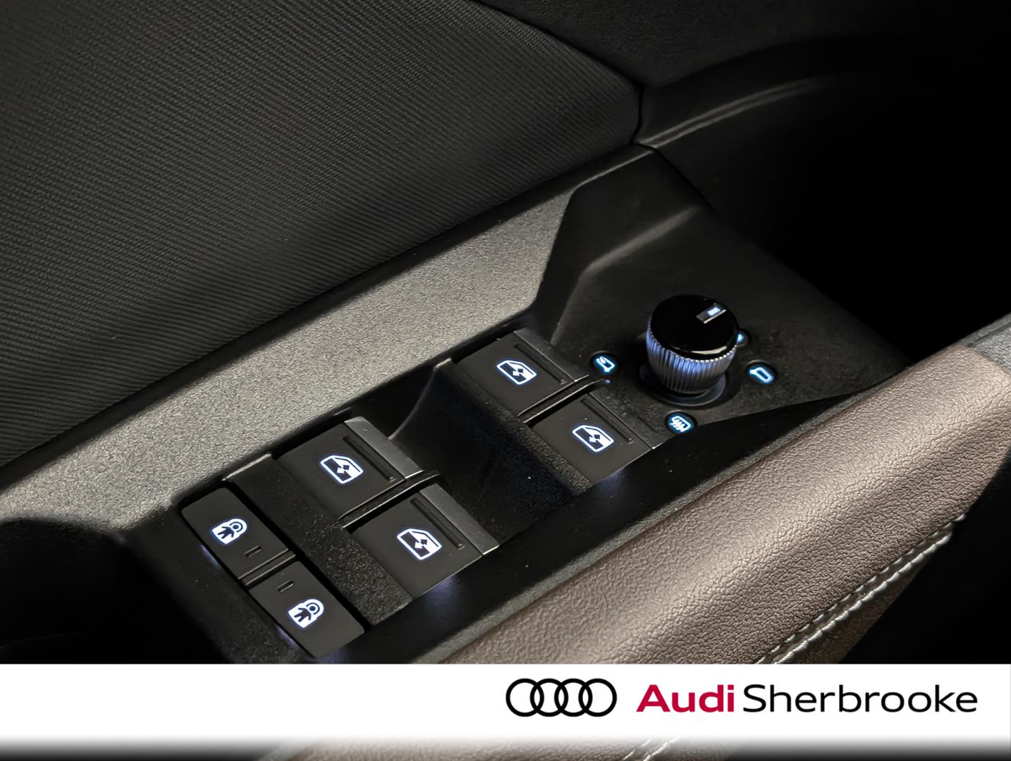 audi Q4 e-tron 2025 - 21