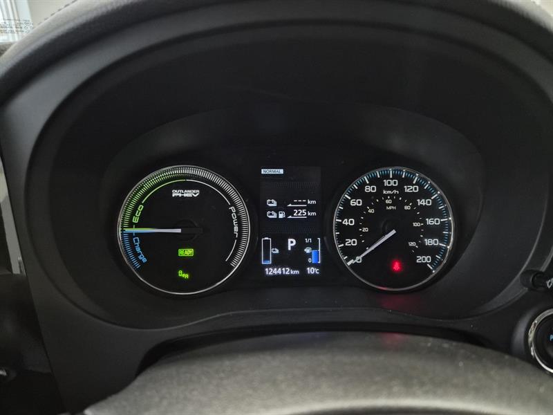 mitsubishi Outlander 2019 - 16