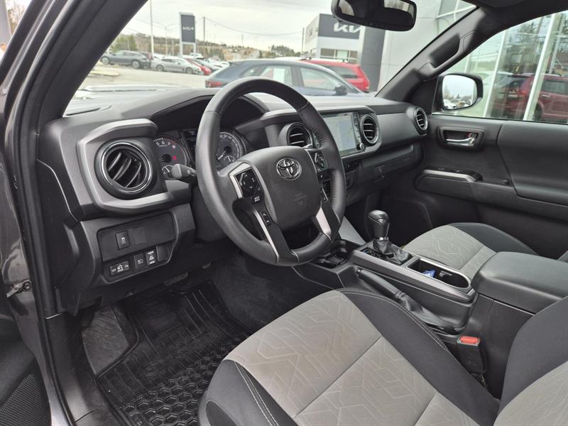 toyota Tacoma 2023 - 10