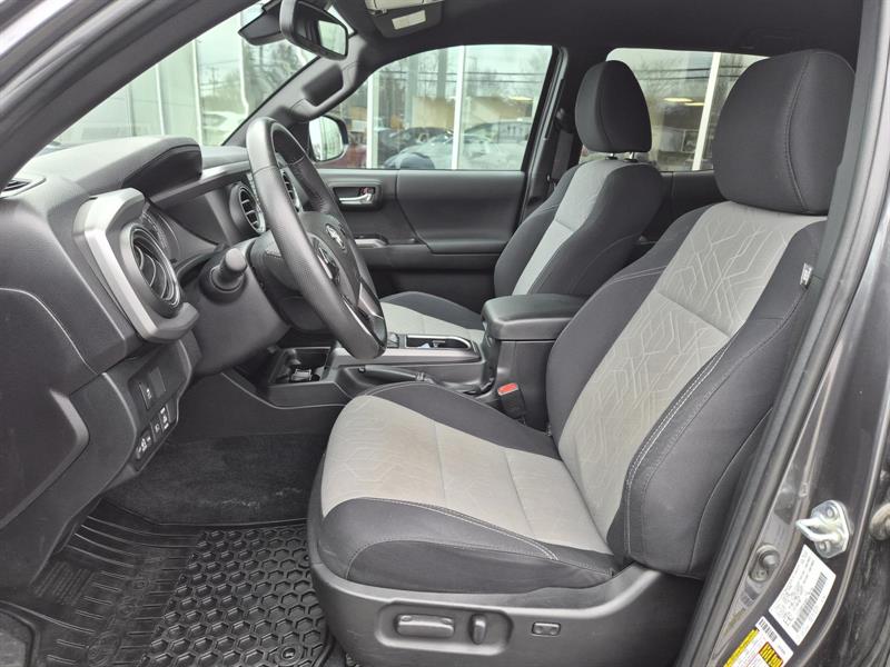 toyota Tacoma 2023 - 12