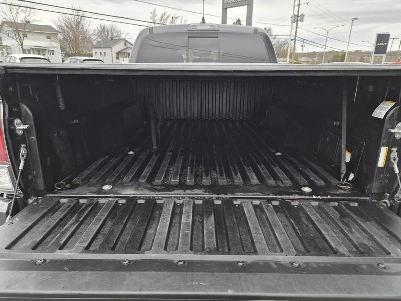 toyota Tacoma 2023 - 25