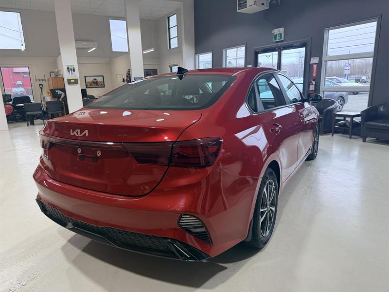 kia Forte 2024 - 7