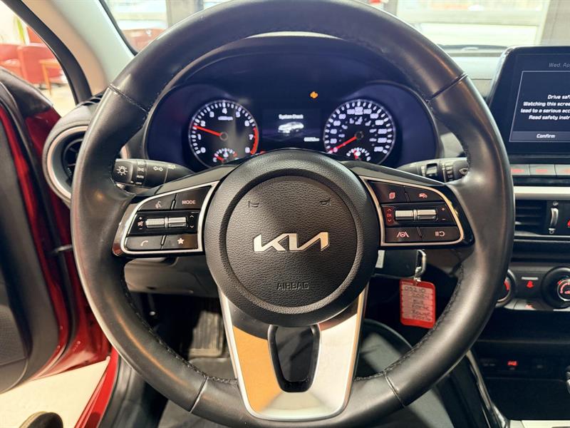 kia Forte 2024 - 15