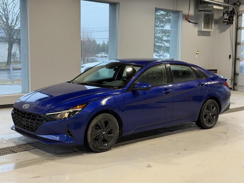 hyundai Elantra 2023