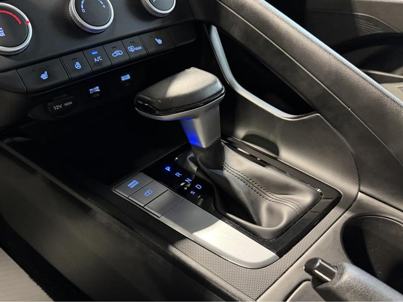 hyundai Elantra 2023 - 18