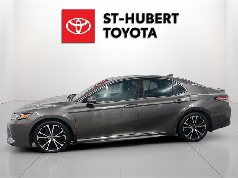 toyota Camry 2018 - 2