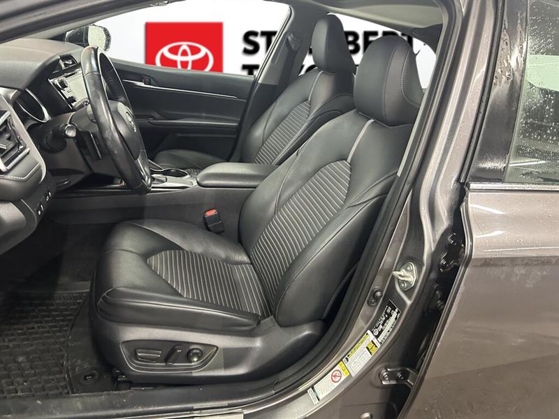 toyota Camry 2018 - 9