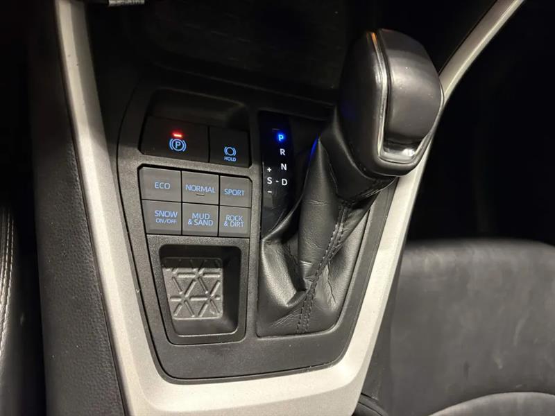toyota RAV4 2021 - 8