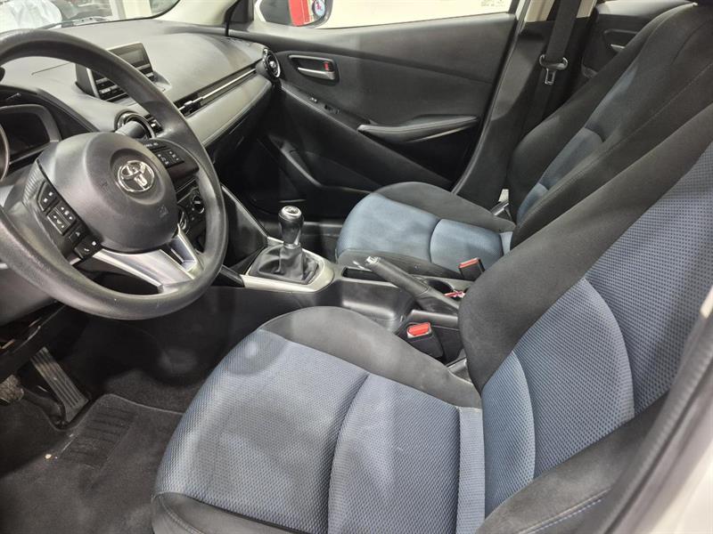 toyota Yaris 2017 - 7