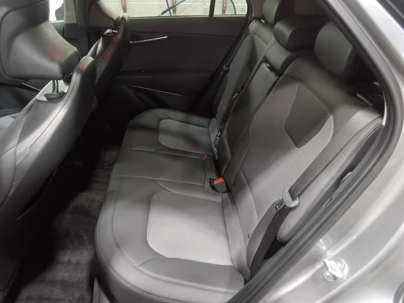 kia Niro 2025 - 24