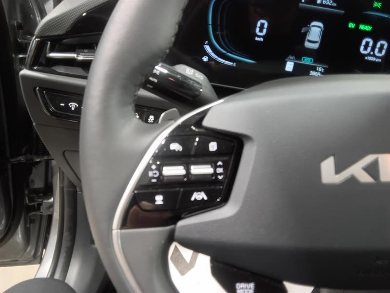 kia Niro 2025 - 26