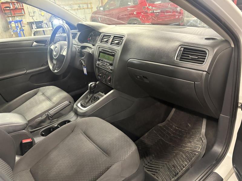 volkswagen Jetta 2014 - 25