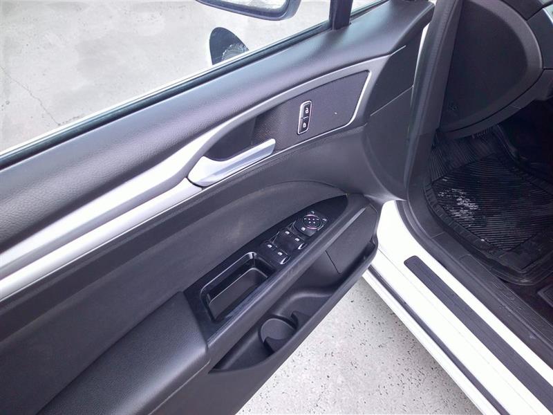 ford Fusion 2014 - 11