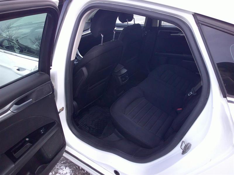 ford Fusion 2014 - 12