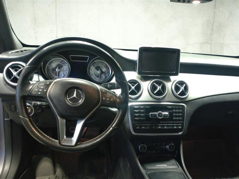 mercedes-benz GLA 250 2015 - 12