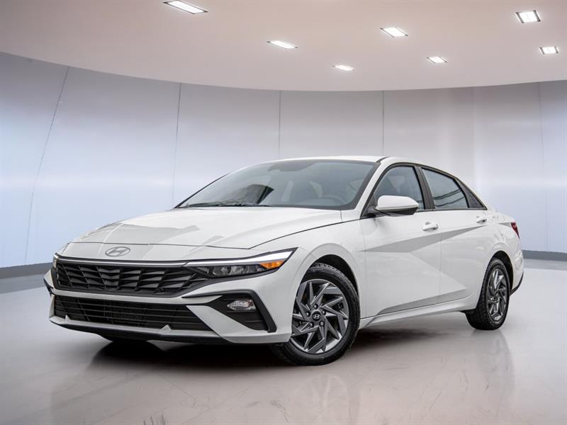 hyundai Elantra 2024