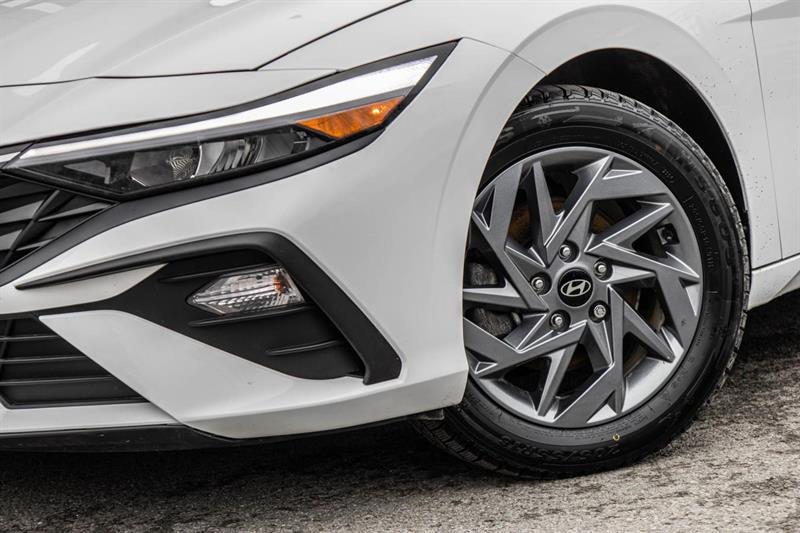 hyundai Elantra 2024 - 2