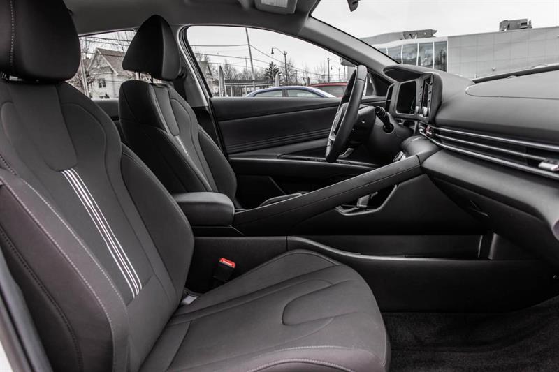 hyundai Elantra 2024 - 31