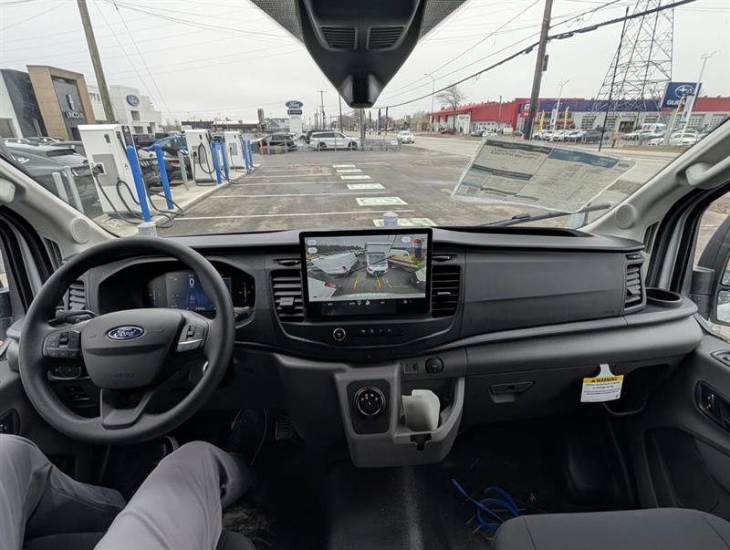 ford E-Transit 2026 - 8