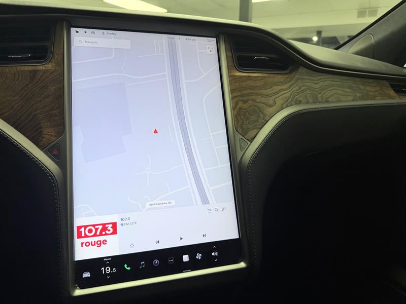 tesla Model S 2020 - 19
