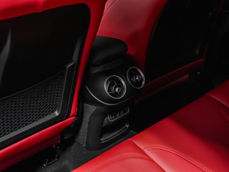 alfa romeo Stelvio 2026 - 21