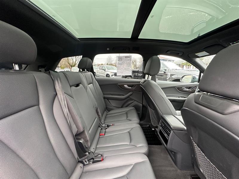 audi Q7 2021 - 15