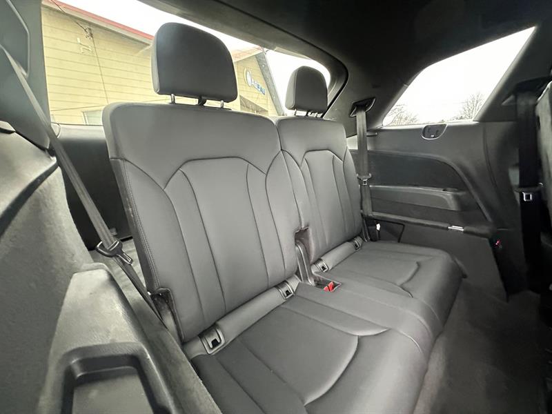 audi Q7 2021 - 16