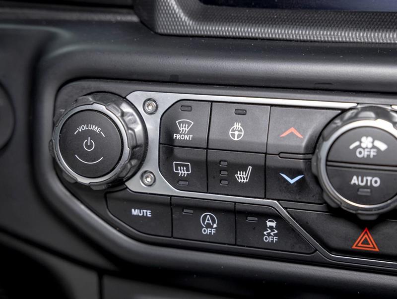 jeep Wrangler 2023 - 21