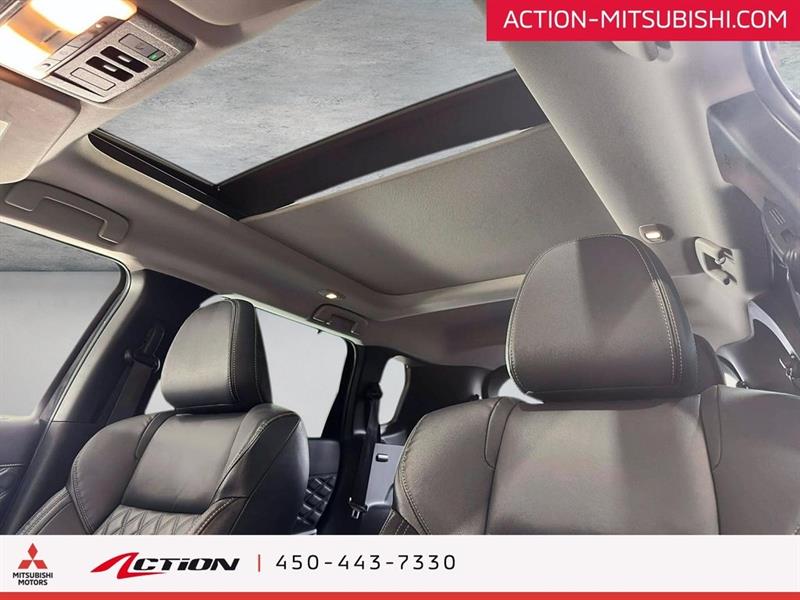 mitsubishi Outlander 2022 - 25