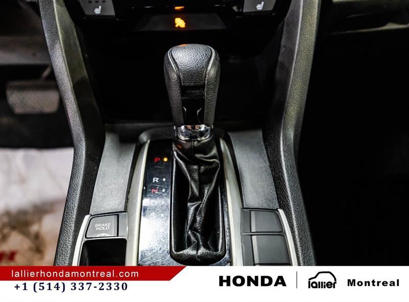 honda Civic Sedan 2020 - 24