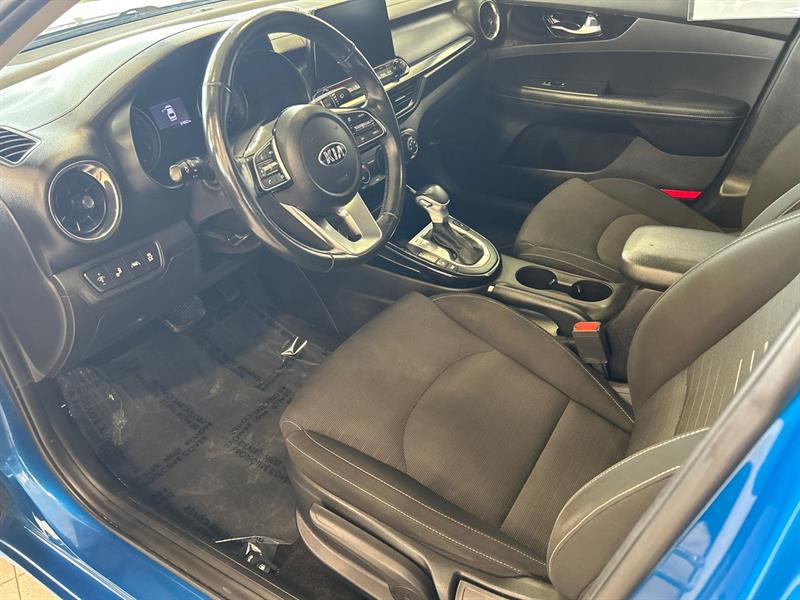 kia Forte 2021 - 14
