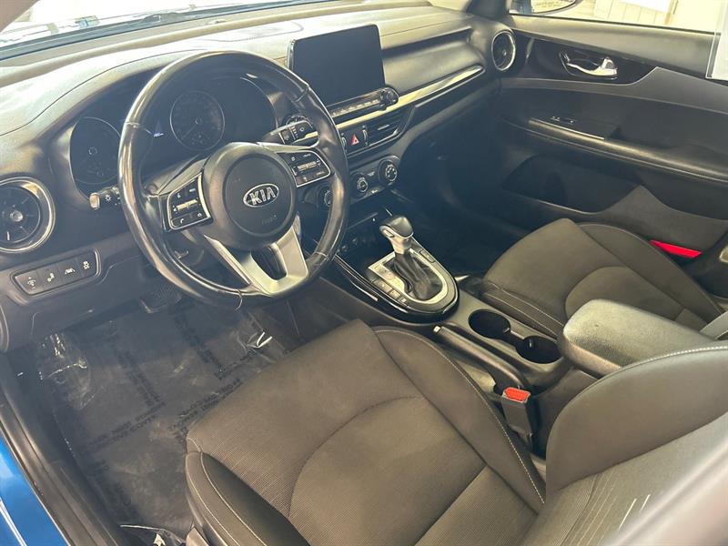 kia Forte 2021 - 23