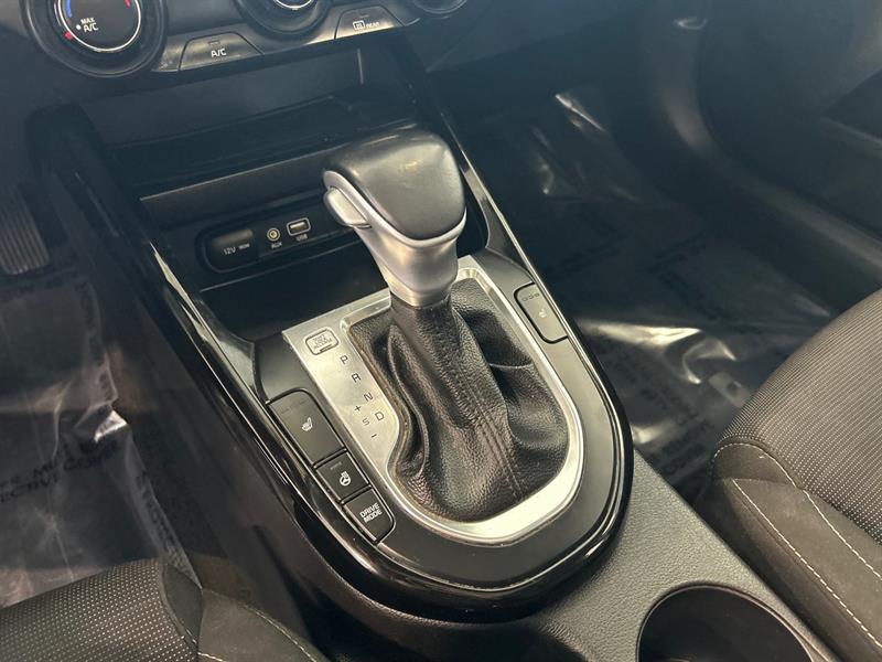 kia Forte 2021 - 24