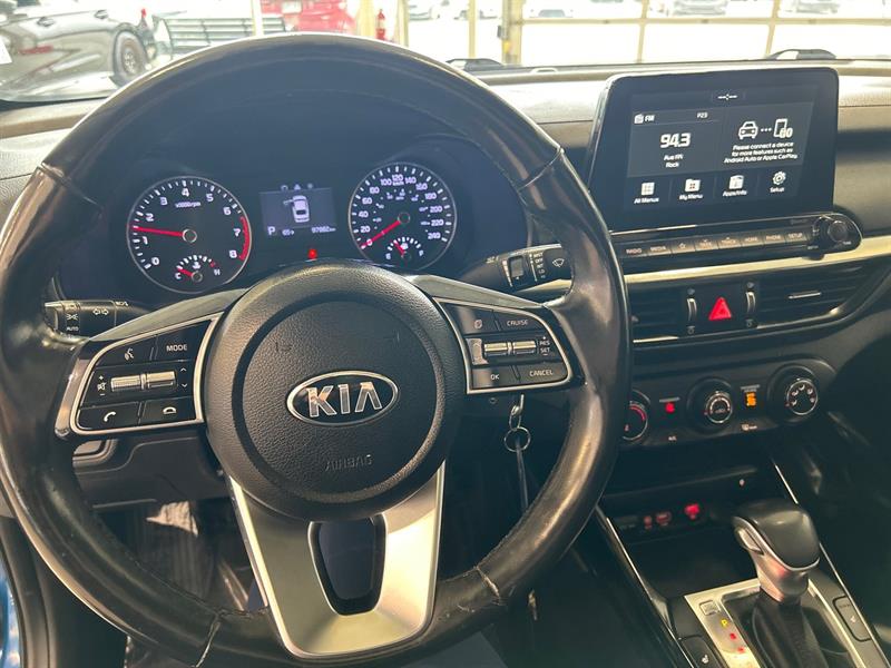 kia Forte 2021 - 26