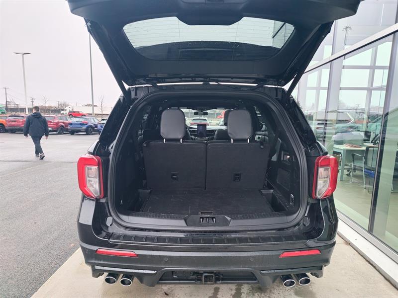 ford Explorer 2023 - 8