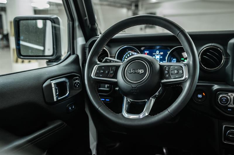 jeep Wrangler 4xe 2023 - 32