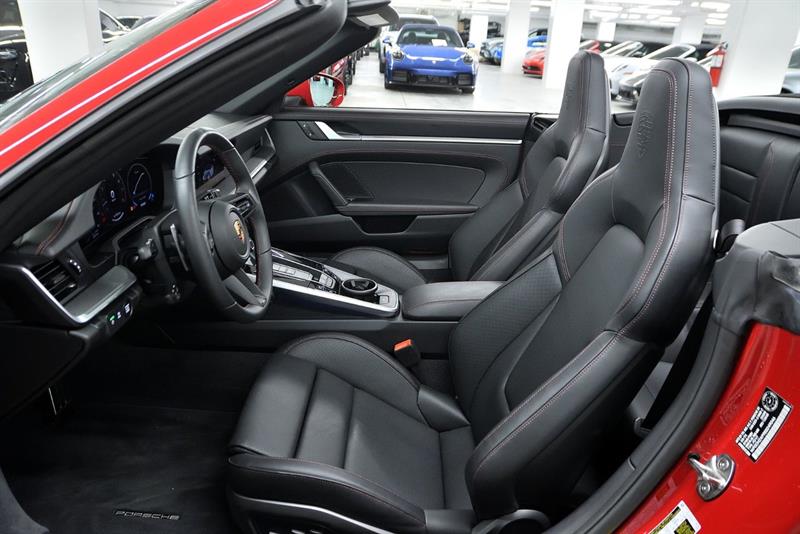 porsche 911 2025 - 11