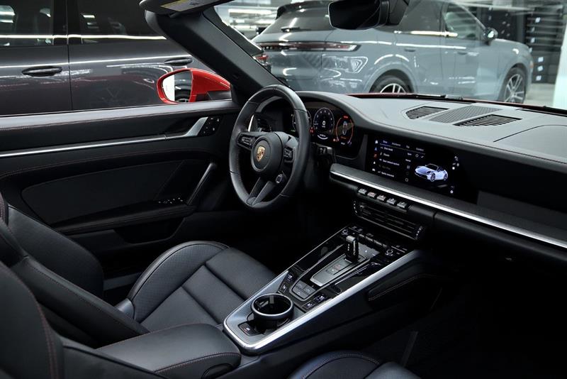 porsche 911 2025 - 14