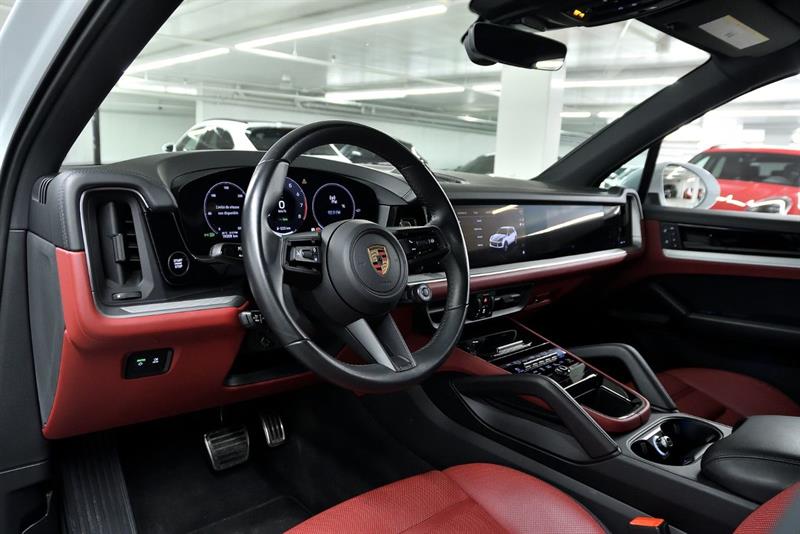 porsche Cayenne 2025 - 13