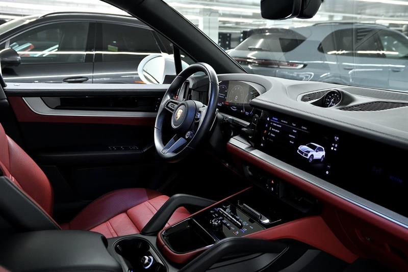 porsche Cayenne 2025 - 19