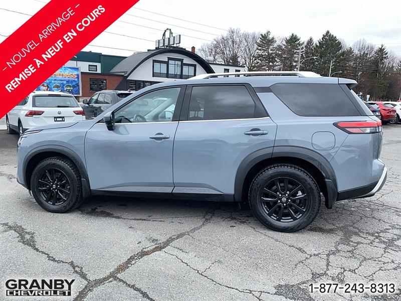 nissan Pathfinder 2022 - 8