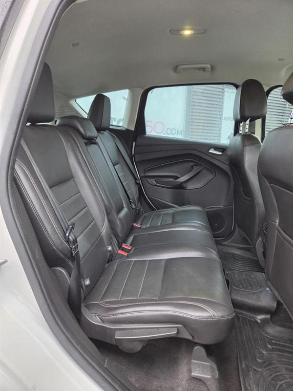 2016 Ford C-MAX - Image 12