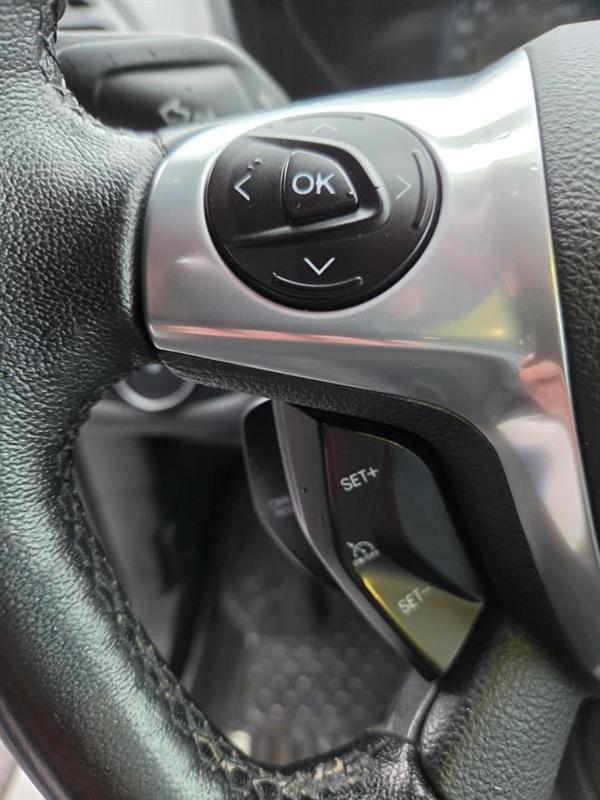 2016 Ford C-MAX - Image 17