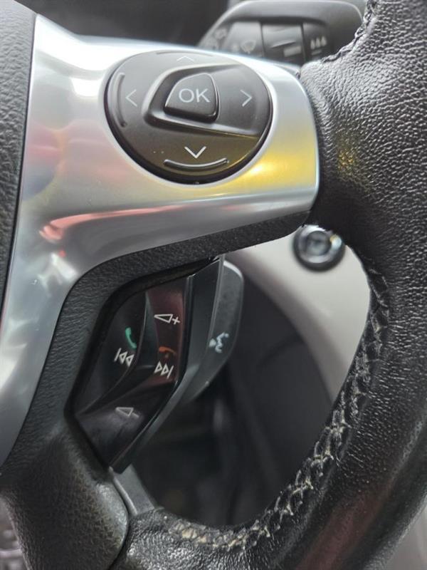 2016 Ford C-MAX - Image 18