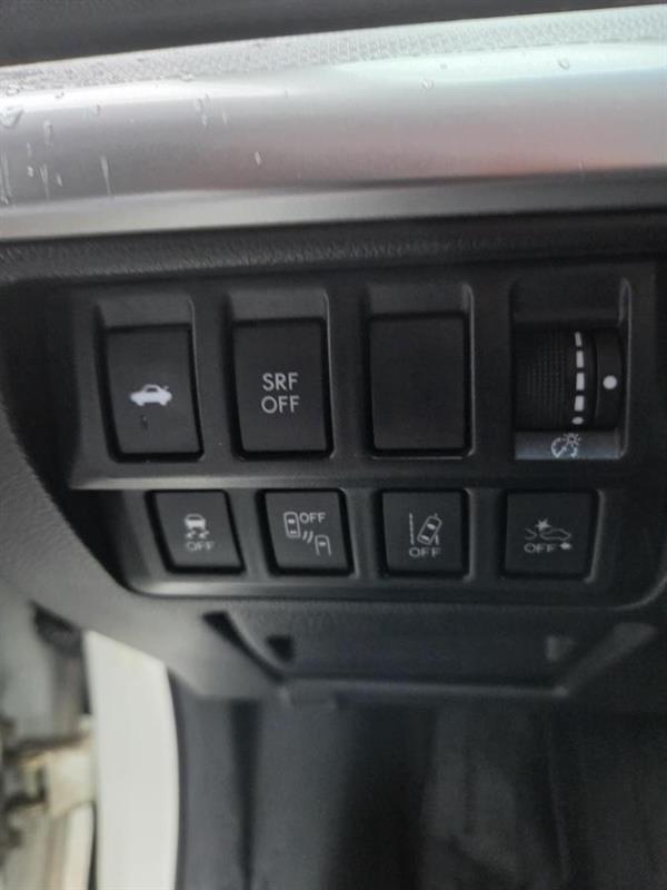 2017 Subaru Legacy - Image 17