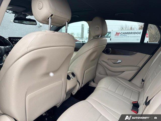 mercedes-benz GLC 300 2019 - 26