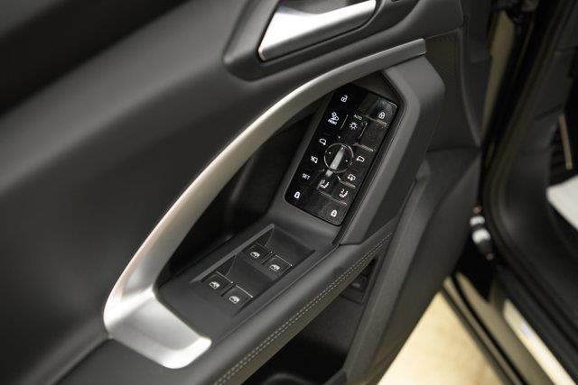 audi Q5 Sportback 2025 - 12