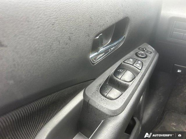 nissan Kicks Play 2025 - 20