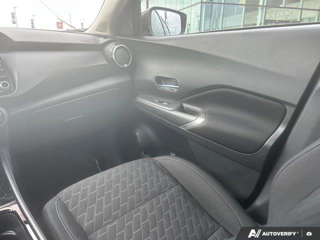 nissan Kicks Play 2025 - 28